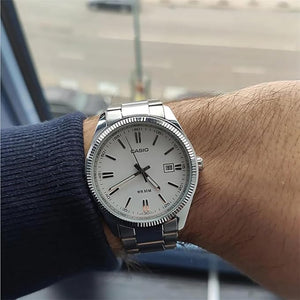 Casio Infant Quartz Watch – 39mm/30mm, White/Grey