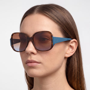 Adidas Originals OR0033 Square Sunglasses for Women — interior view, Non-Polarized lens detail
