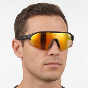 Bollé BS020009 Lightshifter Shield Sunglasses for Unisex — interior view, Non-Polarized lens detail