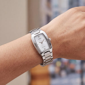 Casio LTP-1165A-7C2DF Unisex Watch — side view, Stainless Steel case 32mm