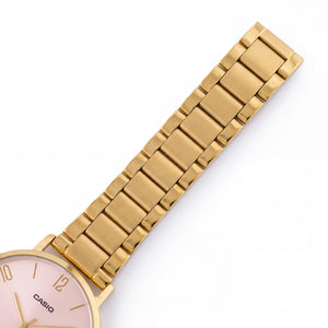 Casio LTP-VT01G Unisex Watch — front view, Quartz movement 34mm