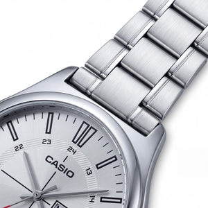 Casio MTPV006D-7C Unisex Watch — front view, Quartz movement 40mm
