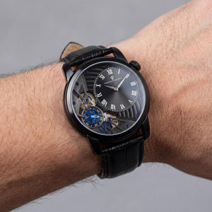 Christian Van Sant Men's Watch — side view, Stainless Steel case 44mm