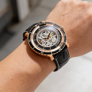 Christian Van Sant Men's Watch — side view, Stainless Steel case 40mm