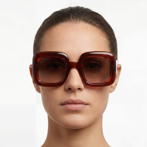 Etro 0015/S Red Sunglasses Women — lifestyle wear, poolside lounging and summer resorts