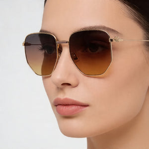 Etro 0020/S Rectangle Sunglasses for Women — interior view, Non-Polarized lens detail