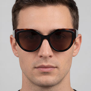 Ferragamo Sf2004s Cat Eye Sunglasses Men — side view, Non-Polarized Tortoise/Black lens