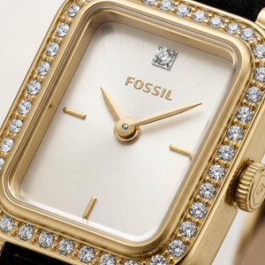 Fossil Women's Watch — front view, Quartz movement 18mm