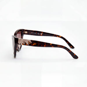 Guess Gm00025 Butterfly Sunglasses Unisex — side view, Non-Polarized Brown lens
