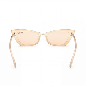 Guess GU8229 Cat Eye Sunglasses for Women — interior view, Non-Polarized lens detail
