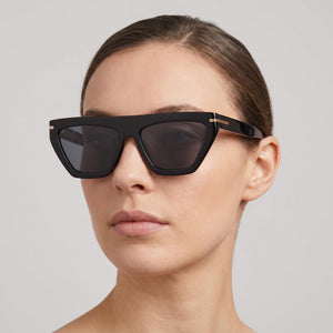 Hugo Boss 1609/S Black Sunglasses Women — lifestyle wear, school runs and weekday errands