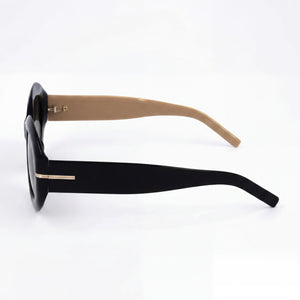 Hugo Boss B1521/N/S Oval Sunglasses for Women — front view, Plastic frame