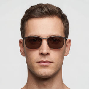 Hugo Boss Boss 1635/S Rectangle Sunglasses Men — side view, Non-Polarized Brown lens