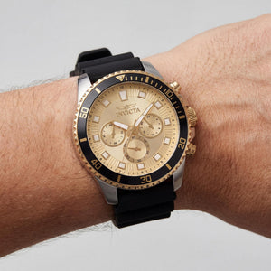 Invicta Pro Diver 46128 Men's Watch — side view, Stainless Steel case 45mm