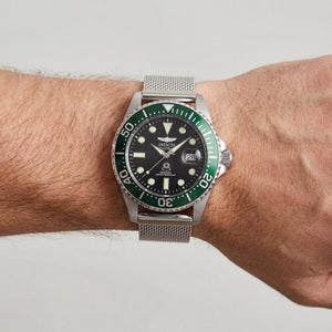 Invicta Pro Diver 48216 Unisex Watch — side view, Stainless Steel case 42mm