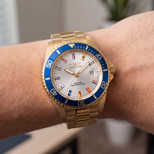 Invicta Pro Diver 49886 Unisex Watch — side view, Stainless Steel case 40mm