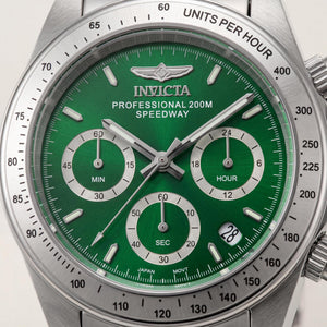 Invicta Men's Watch — front view, Quartz movement 39mm