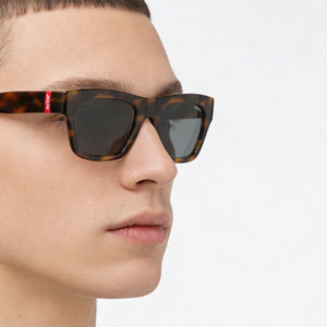 Levi's LV 1026/S Square Sunglasses Unisex — side view, Non-Polarized Havana 2 lens