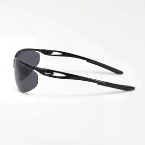 Nike DZ7352 Wayfarers Sunglasses Unisex — side view, Non-Polarized Black Dark Gray lens