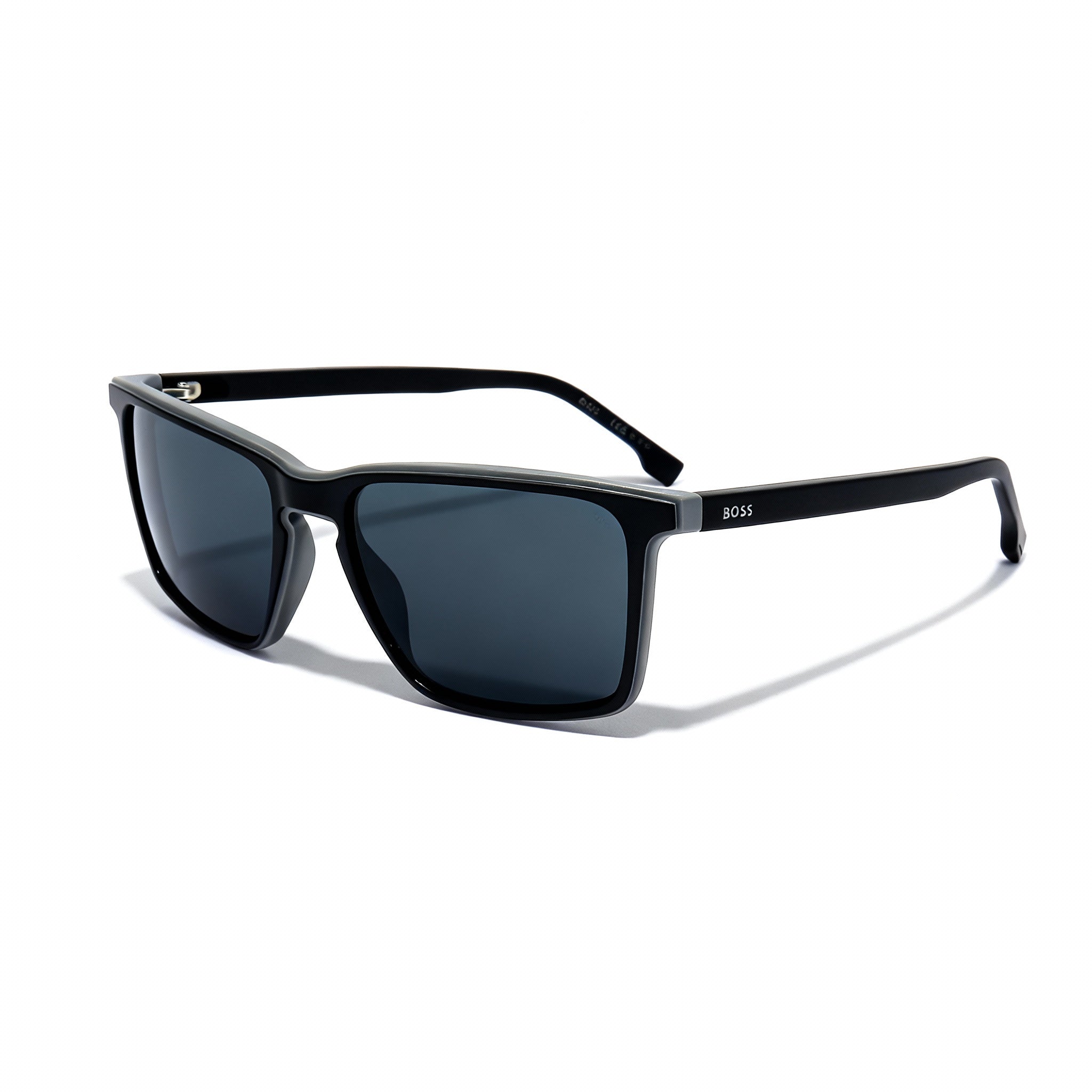 BOSS Classic Women's Black Acetate Frame Non-Polarized Gradient UV Protection Sunglasses 145mm Temple