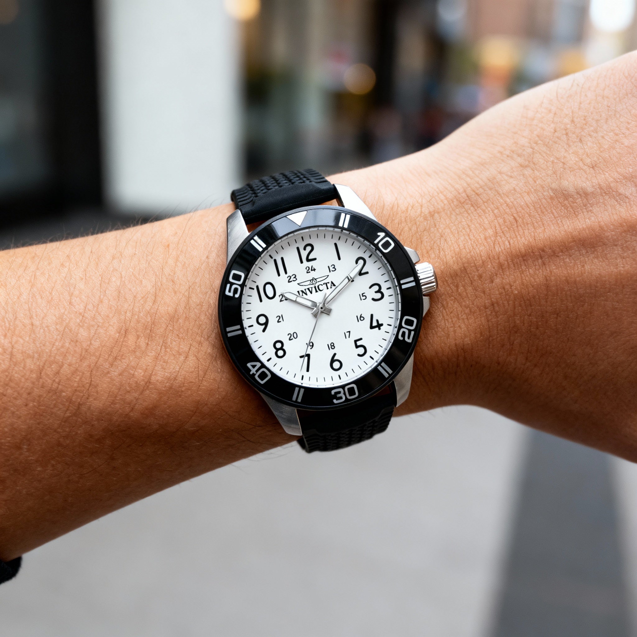 Invicta Pro Diver IN-43629-AMZUK Unisex Quartz Steel Case White Dial Black Silicone Band 100m Water Resistant 45mm Watch