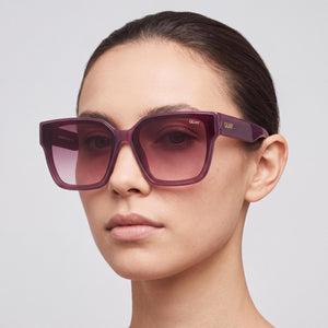 Quay Drive In Violet Sunglasses Unisex — lifestyle wear, sport and outdoor activities