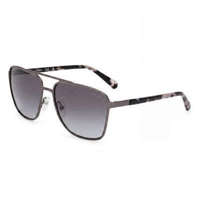 Gafas de sol de aviador metálicas unisex GUESS, montura rutenio oscuro brillante satinado, lentes degradadas ahumadas no polarizadas UV 400 60-17-145