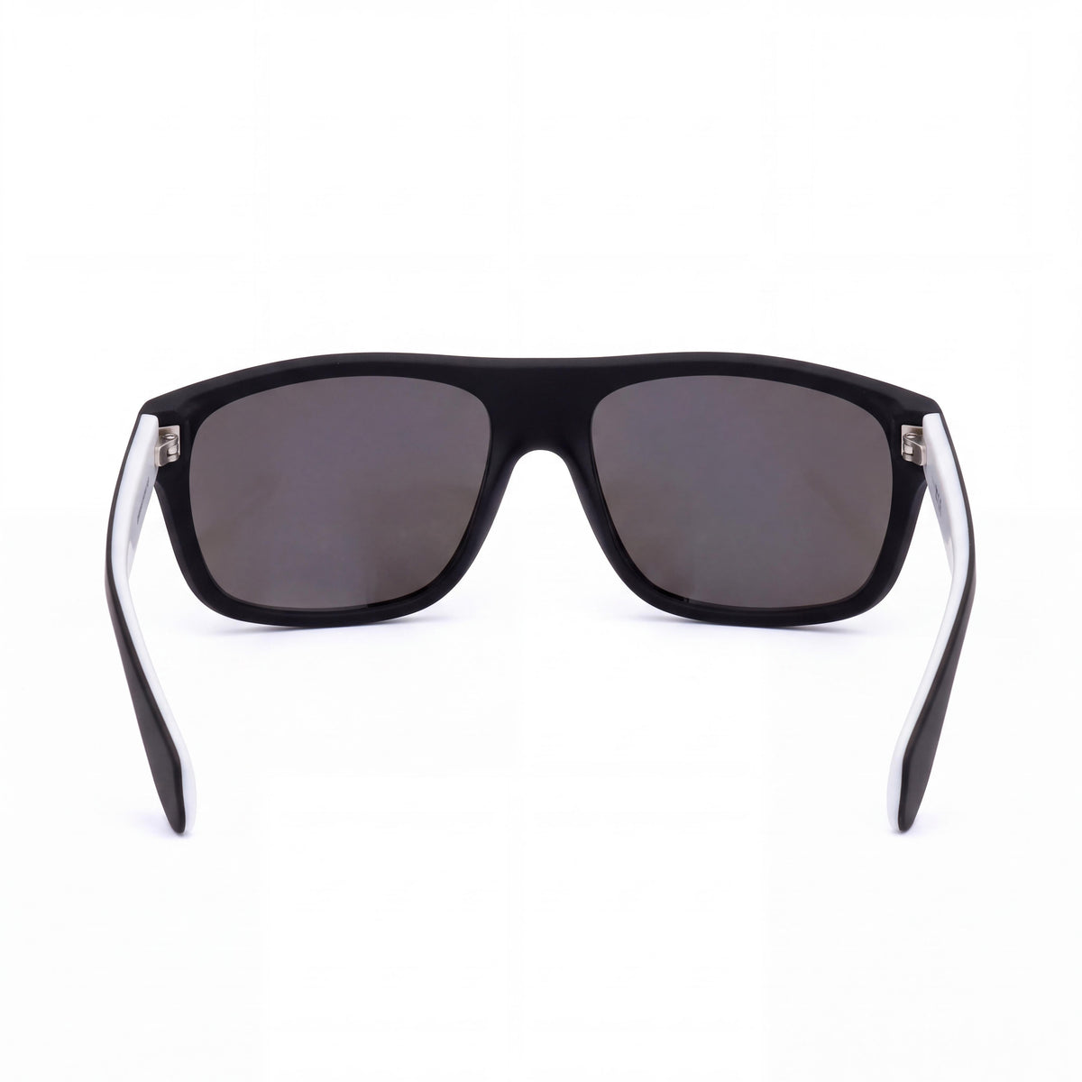 Gafas de sol adidas Originals para hombre con montura clásica de plástico TR90 en negro mate, lentes de espejo plateadas con protección UV, 59 mm, Photo 4
