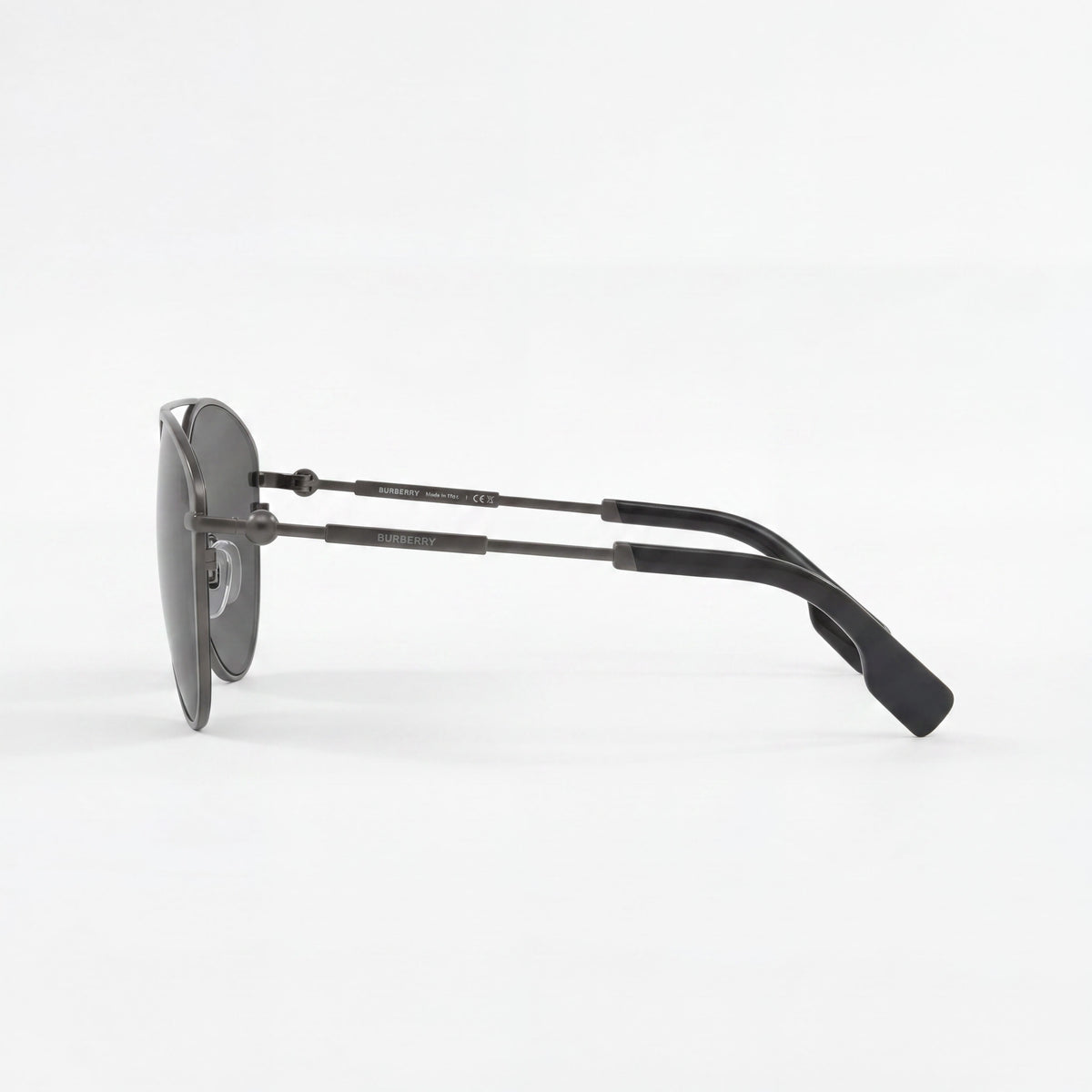 Burberry Classic 0BE3157 Black Aviator Sunglasses Unisex, 59mm, Photo 3