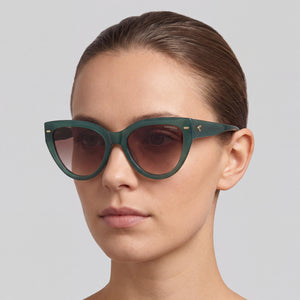 Carrera 3017/S Cat Eye Sunglasses for Women — interior view, Non-Polarized lens detail