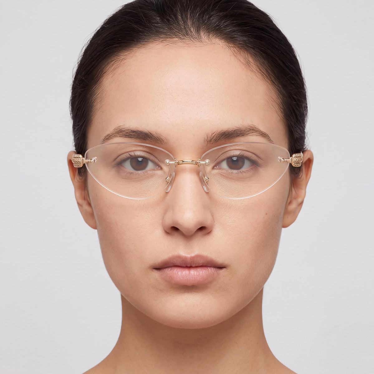 Montura de gafas Cartier Women's Clash de Cartier CT0565O 001 tipo ojo de gato, de metal dorado y sin borde, ancho de lente de 57 mm, Photo 4