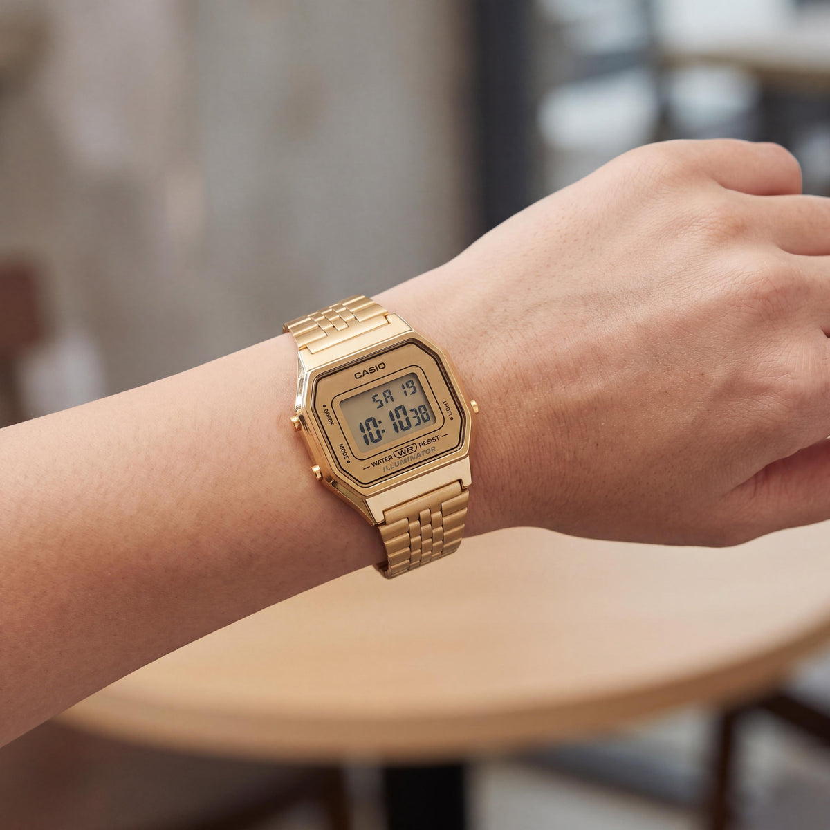 Casio LA680WGA-9DF Women's Gold Digital Watch, Photo 3