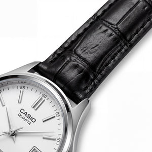 Casio LTP-1183E-7ADF Women's Watch — front view, Quartz movement 36mm