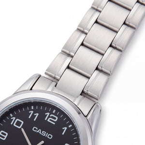 Casio LTP-V001D-1BUDF Women's Watch — front view, Quartz movement 40mm