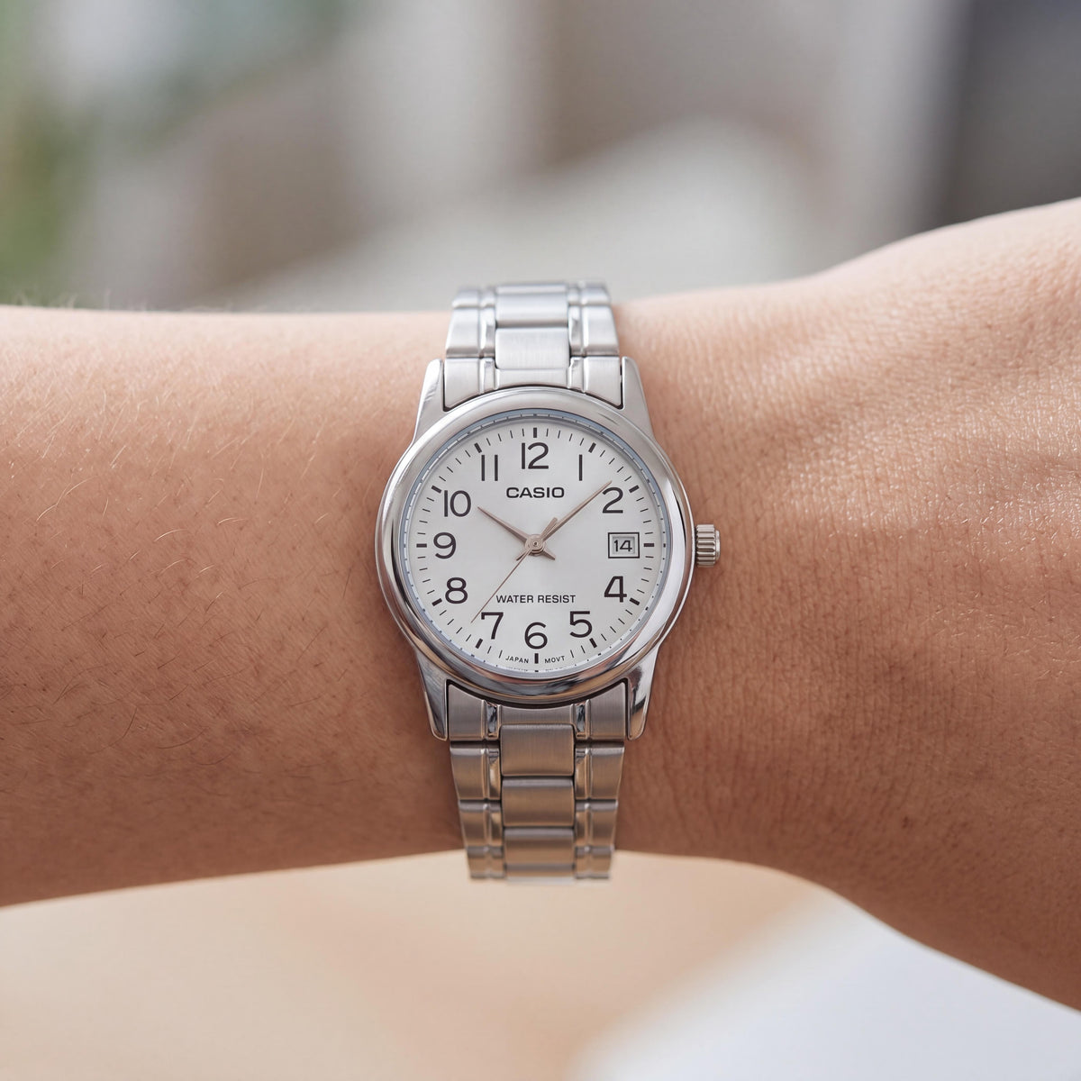 Reloj Casio LTP-V002D-2BUDF para mujer, de acero inoxidable color gris plateado, cuarzo, resistente al agua 30m, caja de 31x25mm, Photo 3