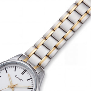 Casio LTP-V005SG-7AUDF Women Watch — front view, Quartz movement 34mm
