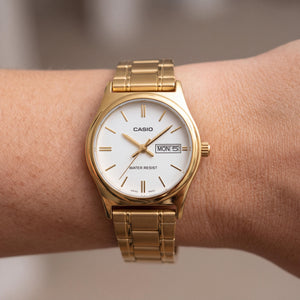 Casio LTP-V006G-7BUDF Women's Watch — side view, Stainless Steel case