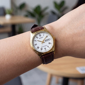 Casio LTP-V006GL-7BUDF Women's Watch — side view, Stainless Steel case 40mm
