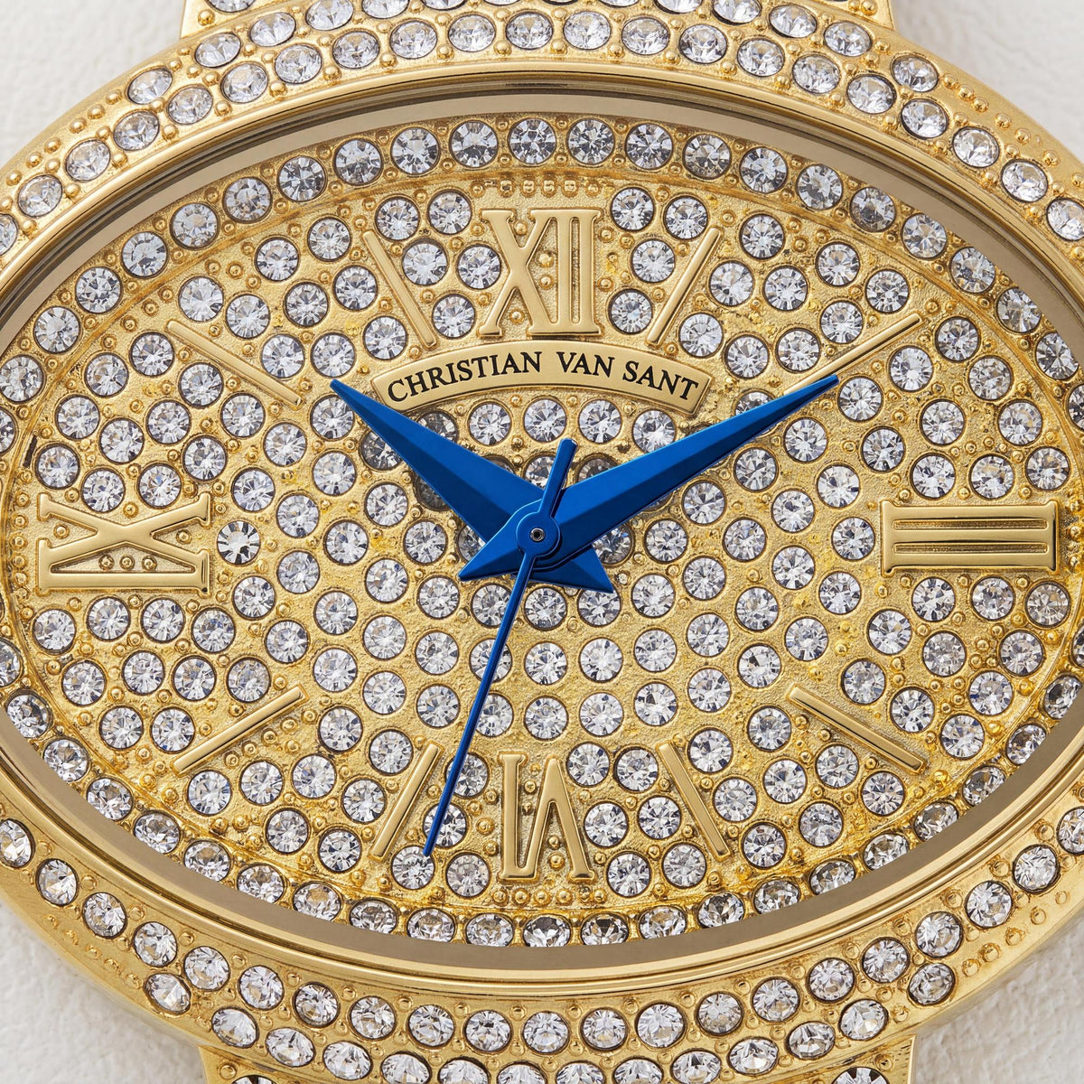Reloj de cuarzo Christian Van Sant para mujer en tono dorado con cristales en el bisel y pulsera de acero inoxidable., Photo 2