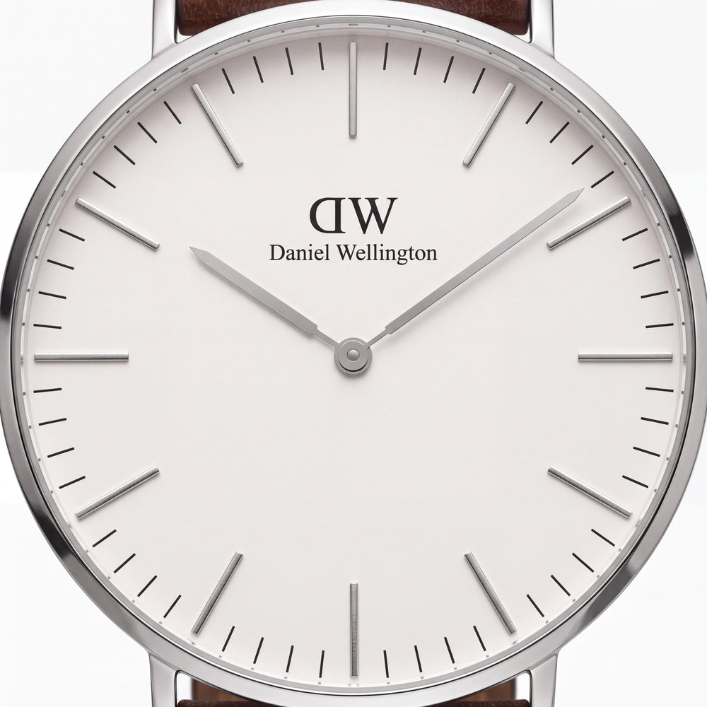 Daniel Wellington DW00100023 Men's Watch — front view, Quartz movement 40mm