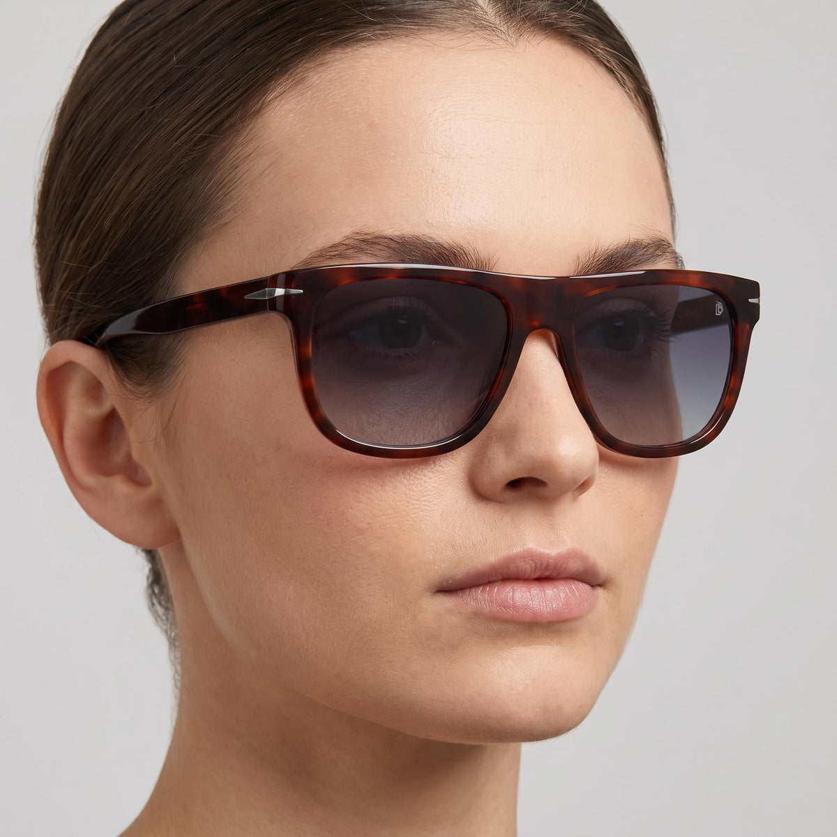 David Beckham Db 7111/S Havana Square Sunglasses for Women, 56mm, Photo 4