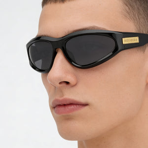Dsquared2 Rectangle Sunglasses Unisex — side view, Non-Polarized Dark Grey lens