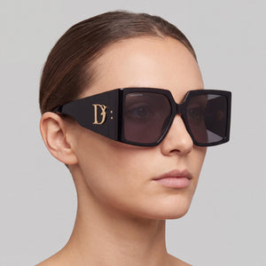 Dsquared2 D2 0096/S Square Sunglasses for Women — interior view, Non-Polarized lens detail