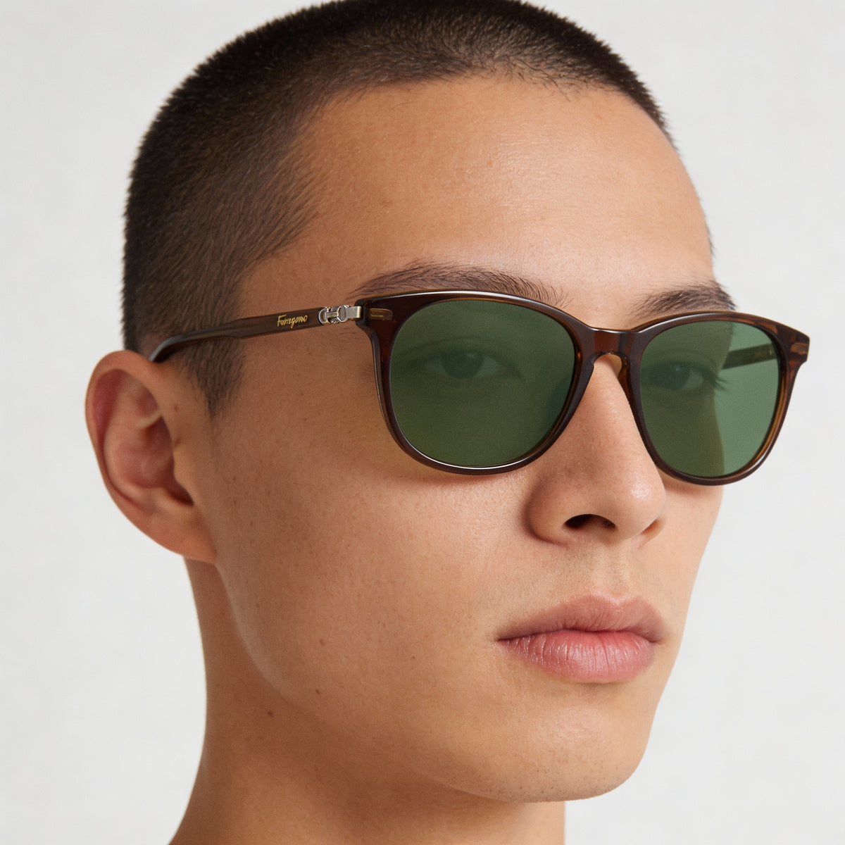 Gafas de sol unisex Ferragamo SF911S ovaladas, color marrón con lentes verde sólido, 58 mm, Photo 3