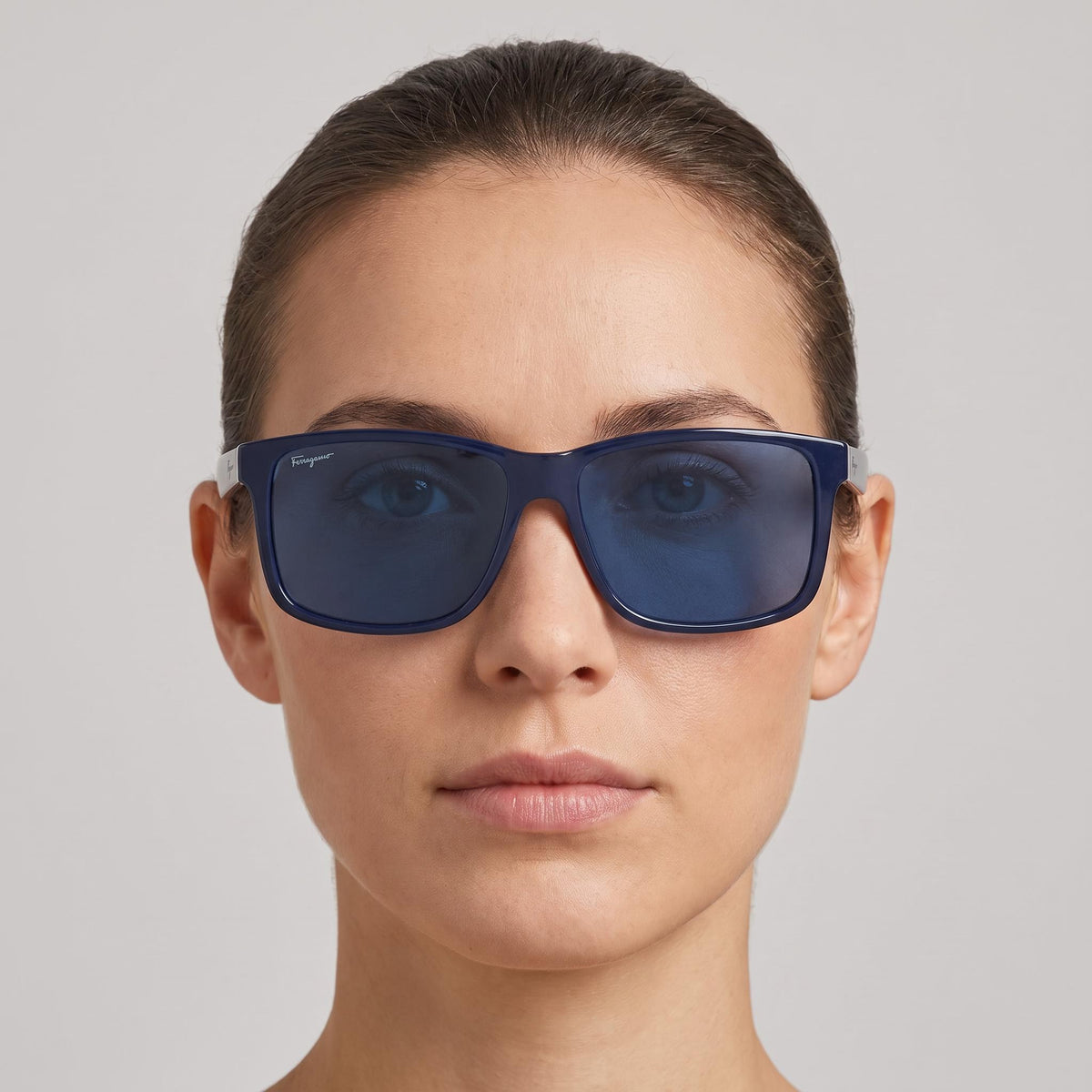 Ferragamo Classic Blue/Grey Rectangle Sunglasses for Women, 57mm, Photo 4