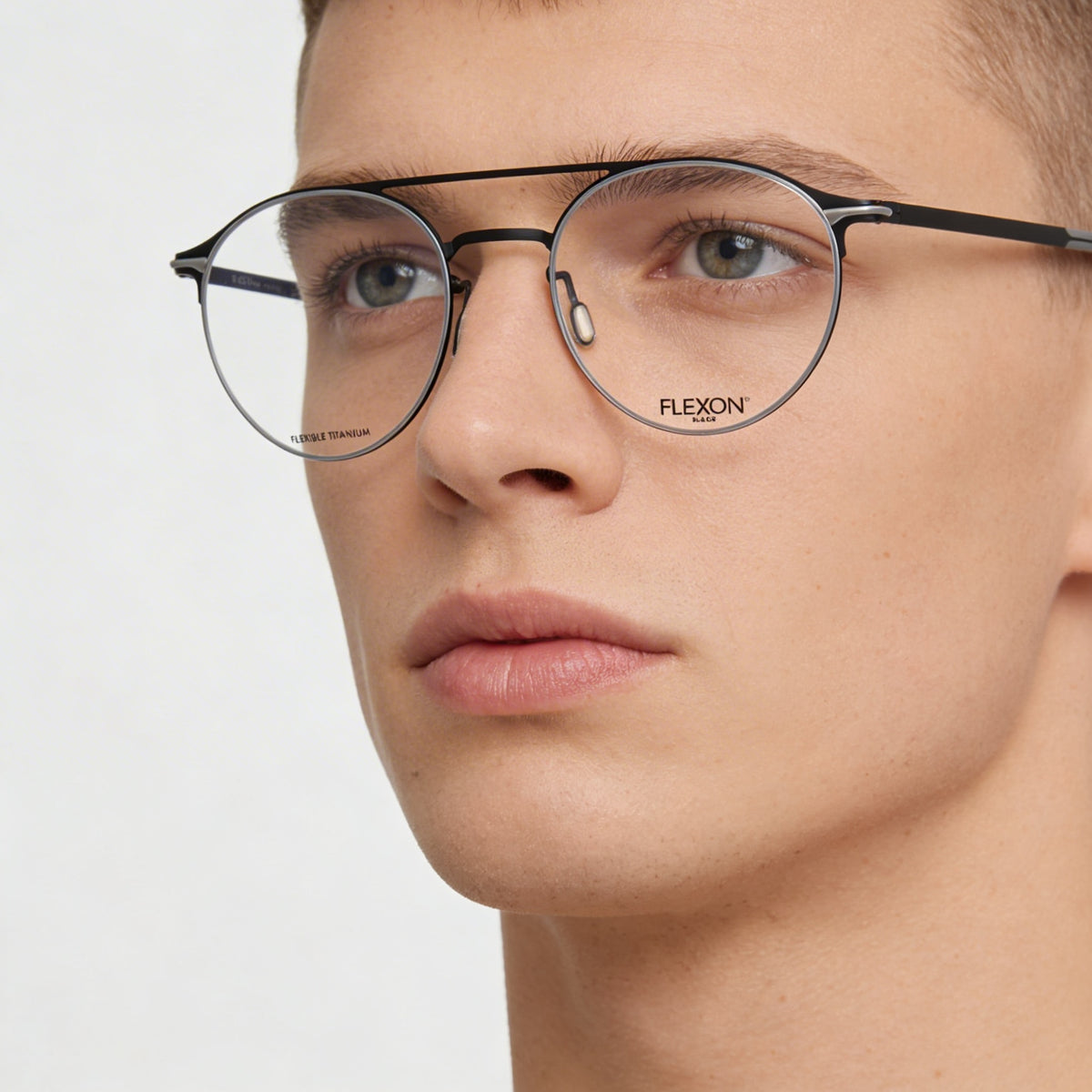 Flexon B2003 Black Round Eyeglasses Unisex, 52mm, Photo 3