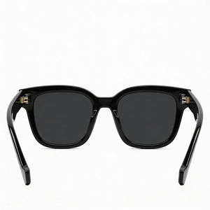 Gucci GG0998S Rectangle Sunglasses Women — side view, Non-Polarized Black-Grey lens