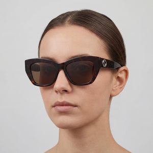 Gucci GG1844SA-002 Rectangle Sunglasses Unisex — interior view, Black lens detail