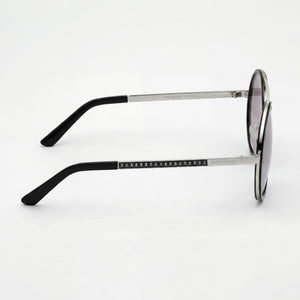 Guess Round Sunglasses for Women — front view, Plastic frame