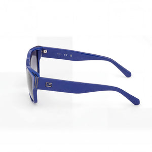 Guess Casual Rectangle Sunglasses Men — side view, Non-Polarized Gradient Smoke lens